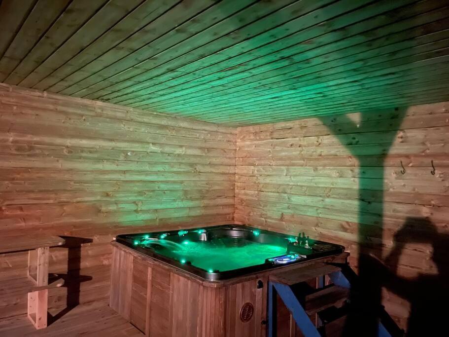John The Mills Cottage Spahot Tub Private Beach Donegal Town Exteriér fotografie